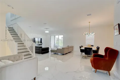 4367 SW 123 Lane Davie FL 33330