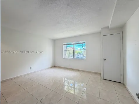 8411 NW 8th Street Miami FL 33126