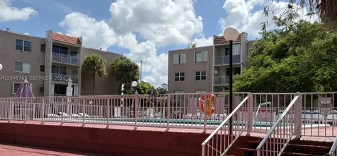 8411 NW 8th Street Miami FL 33126