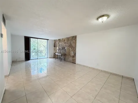 8411 NW 8th Street Miami FL 33126