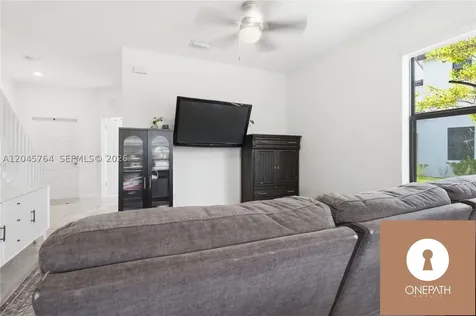 23101 SW 99th Avenue Cutler Bay FL 33190