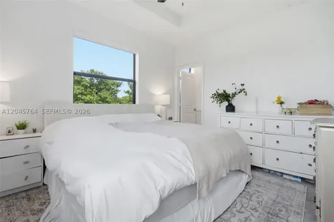 23101 SW 99th Avenue Cutler Bay FL 33190
