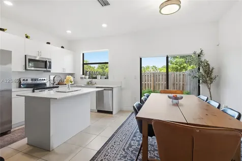 23101 SW 99th Avenue Cutler Bay FL 33190