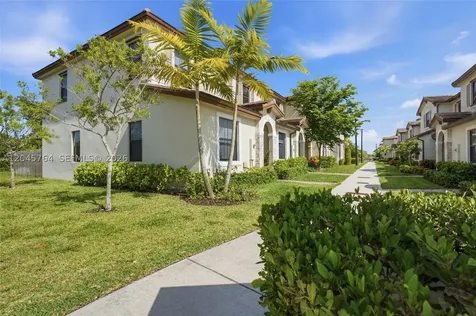 23101 SW 99th Avenue Cutler Bay FL 33190