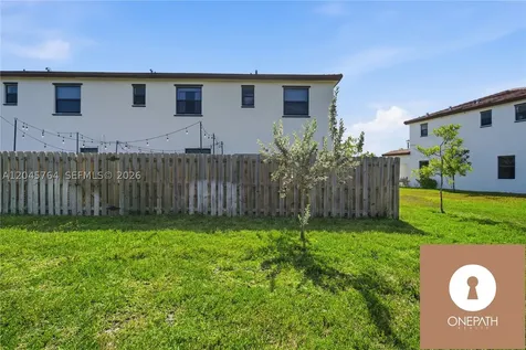 23101 SW 99th Avenue Cutler Bay FL 33190