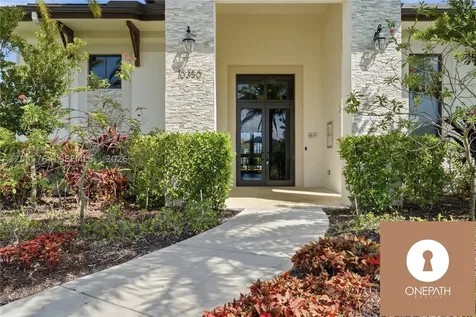23101 SW 99th Avenue Cutler Bay FL 33190