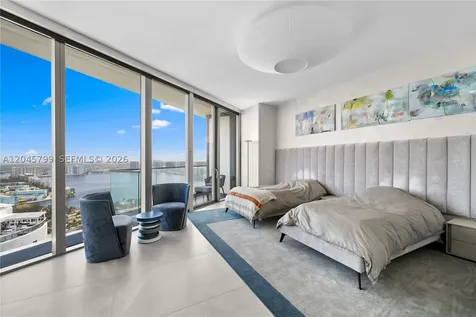 18975 Collins Avenue Sunny Isles Beach FL 33160