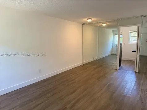 13215 NE 6th Avenue North Miami FL 33161