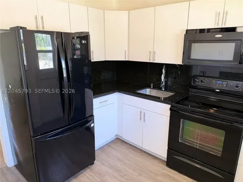 13215 NE 6th Avenue North Miami FL 33161