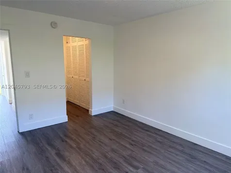13215 NE 6th Avenue North Miami FL 33161