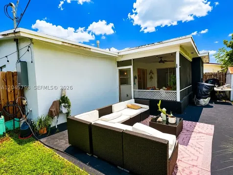 9160 NW 26th Place Sunrise FL 33322