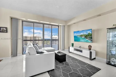 19101 Mystic Pointe Drive Aventura FL 33180