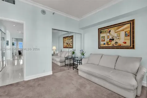 19101 Mystic Pointe Drive Aventura FL 33180