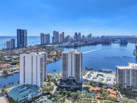 19101 Mystic Pointe Drive Aventura FL 33180