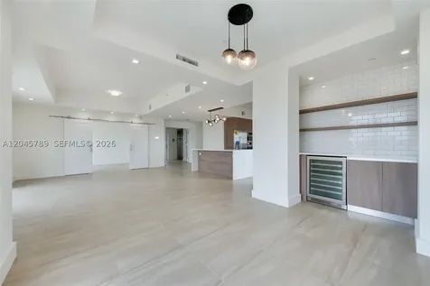 120 Salamanca Avenue Coral Gables FL 33134