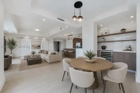 120 Salamanca Avenue Coral Gables FL 33134