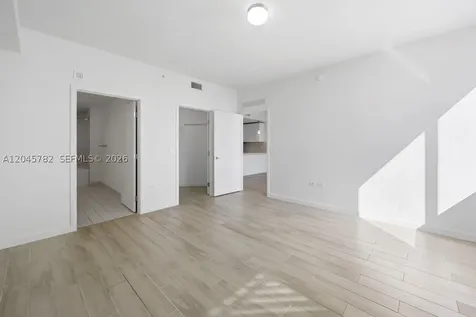 999 SW 1st Avenue Miami FL 33130