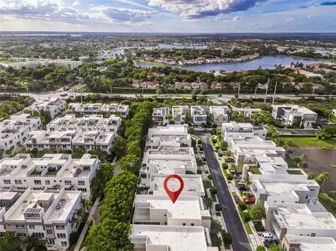 10540 NW 67th Terrace Doral FL 33178