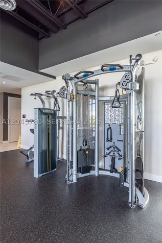 10540 NW 67th Terrace Doral FL 33178