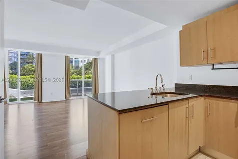 10275 Collins Avenue Bal Harbour FL 33154
