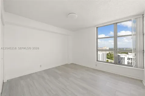 3530 Mystic Pointe Drive Aventura FL 33180