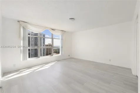 3530 Mystic Pointe Drive Aventura FL 33180