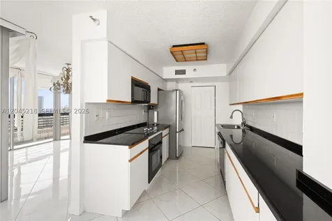 3530 Mystic Pointe Drive Aventura FL 33180