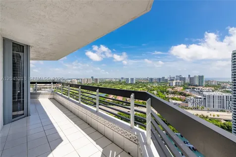 3530 Mystic Pointe Drive Aventura FL 33180