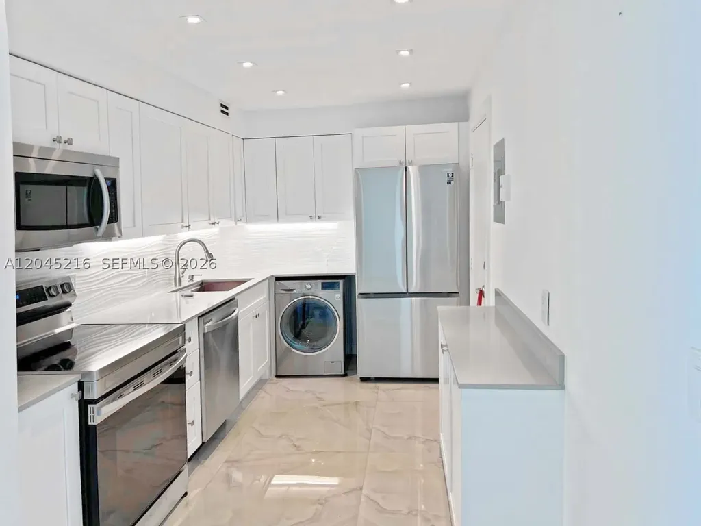 6770 Indian Creek Drive Miami Beach FL 33141