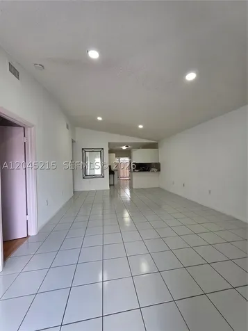 8905 NW 121 Street Hialeah FL 33018