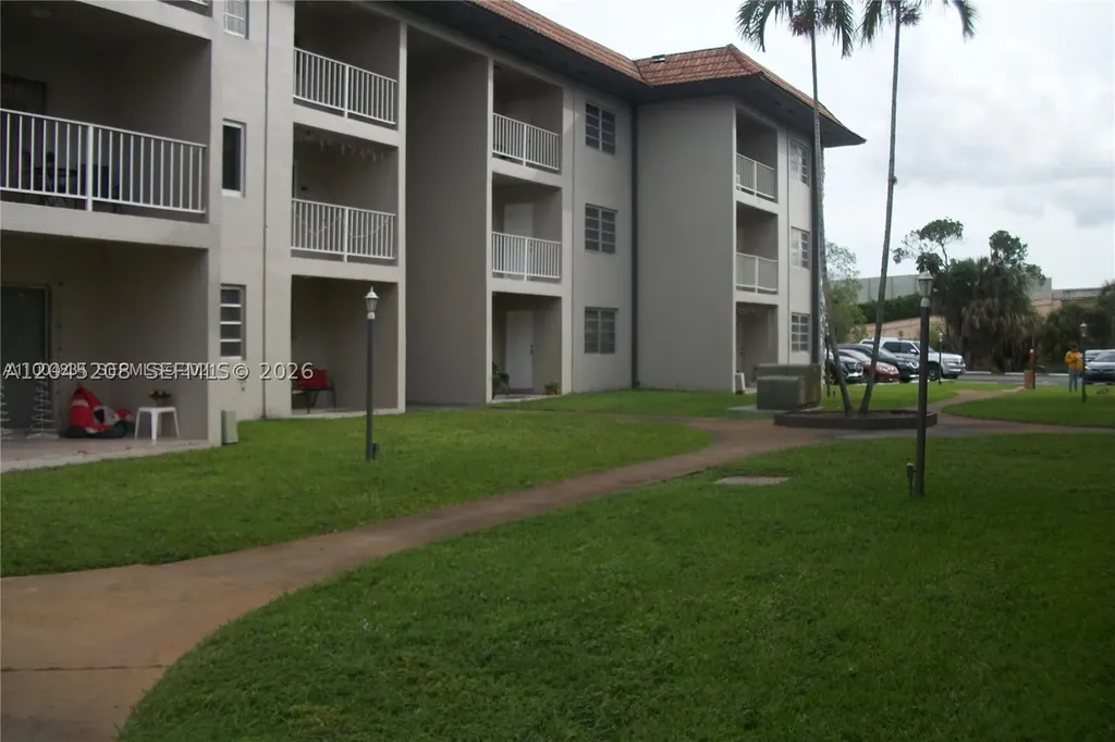 13900 Lake Placid Court Miami Lakes FL 33014