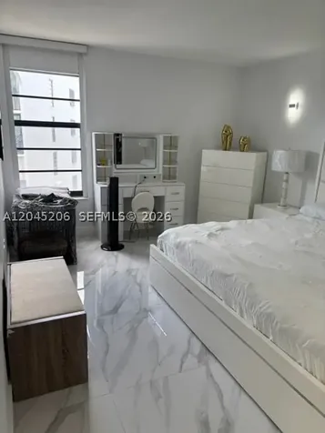 9686 Fontainebleau Boulevard Miami FL 33172