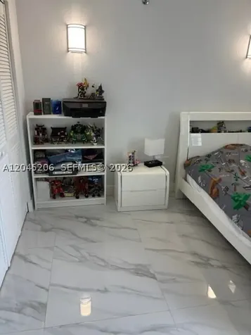 9686 Fontainebleau Boulevard Miami FL 33172