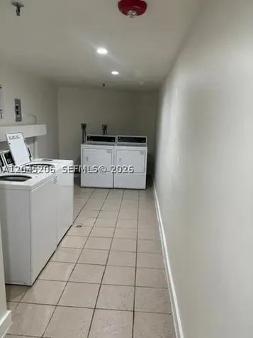9686 Fontainebleau Boulevard Miami FL 33172