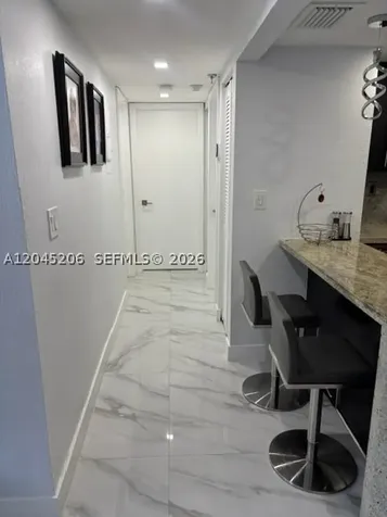9686 Fontainebleau Boulevard Miami FL 33172