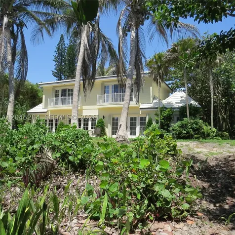404 S Beach Road Jupiter Island FL 33455