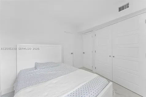 3250 NE 28th Street Fort Lauderdale FL 33308