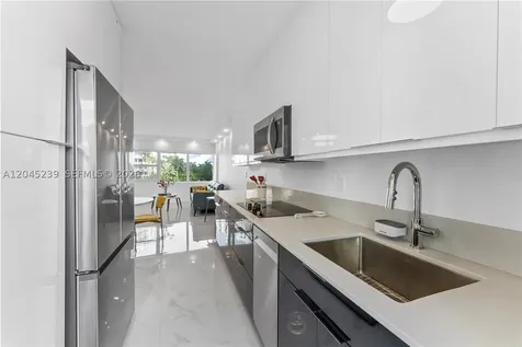 3250 NE 28th Street Fort Lauderdale FL 33308
