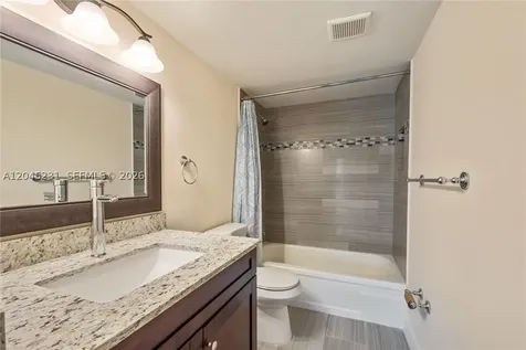 5530 NW 44th Street Lauderhill FL 33319
