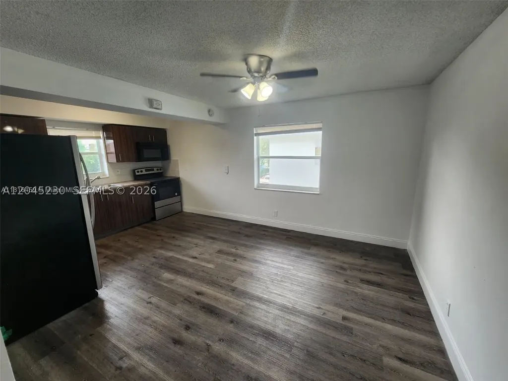 4117 Woodside Drive Coral Springs FL 33065