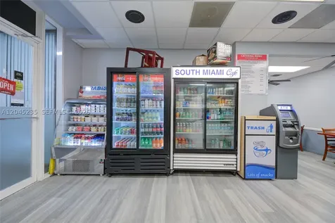 Café For Sale In South Miami Area South Miami FL 33143