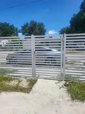 2467 NW 95th Terrace Miami FL 33147