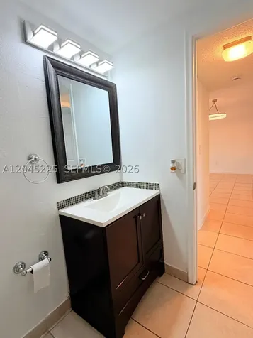 7705 Camino Real Miami FL 33143