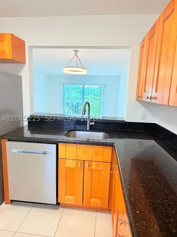 7705 Camino Real Miami FL 33143