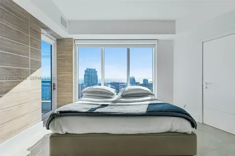 60 SW 13th Street Miami FL 33130