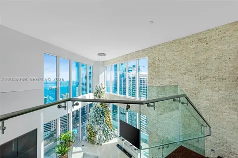 60 SW 13th Street Miami FL 33130