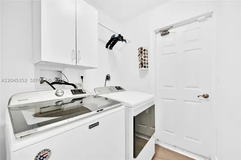 18910 NW 10th Terrace Pembroke Pines FL 33029