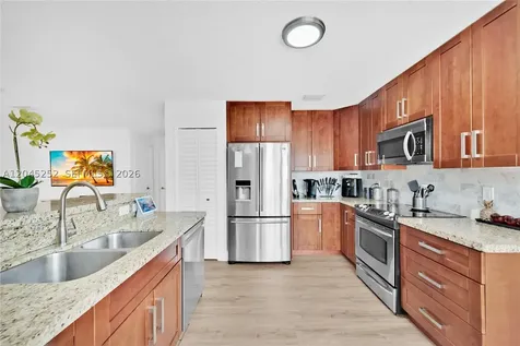 18910 NW 10th Terrace Pembroke Pines FL 33029