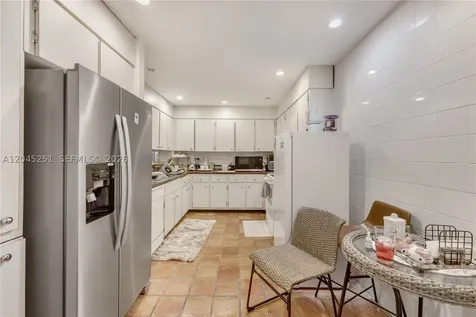 151 Crandon Boulevard Key Biscayne FL 33149