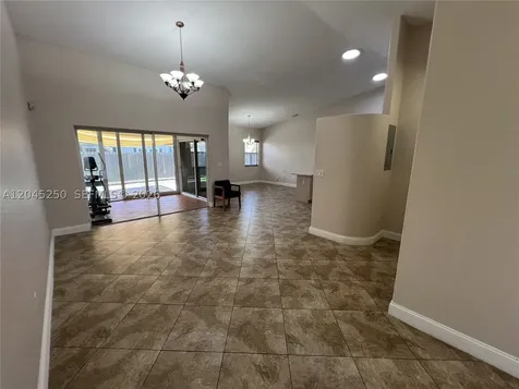 8842 NW 142nd Lane Miami Lakes FL 33018